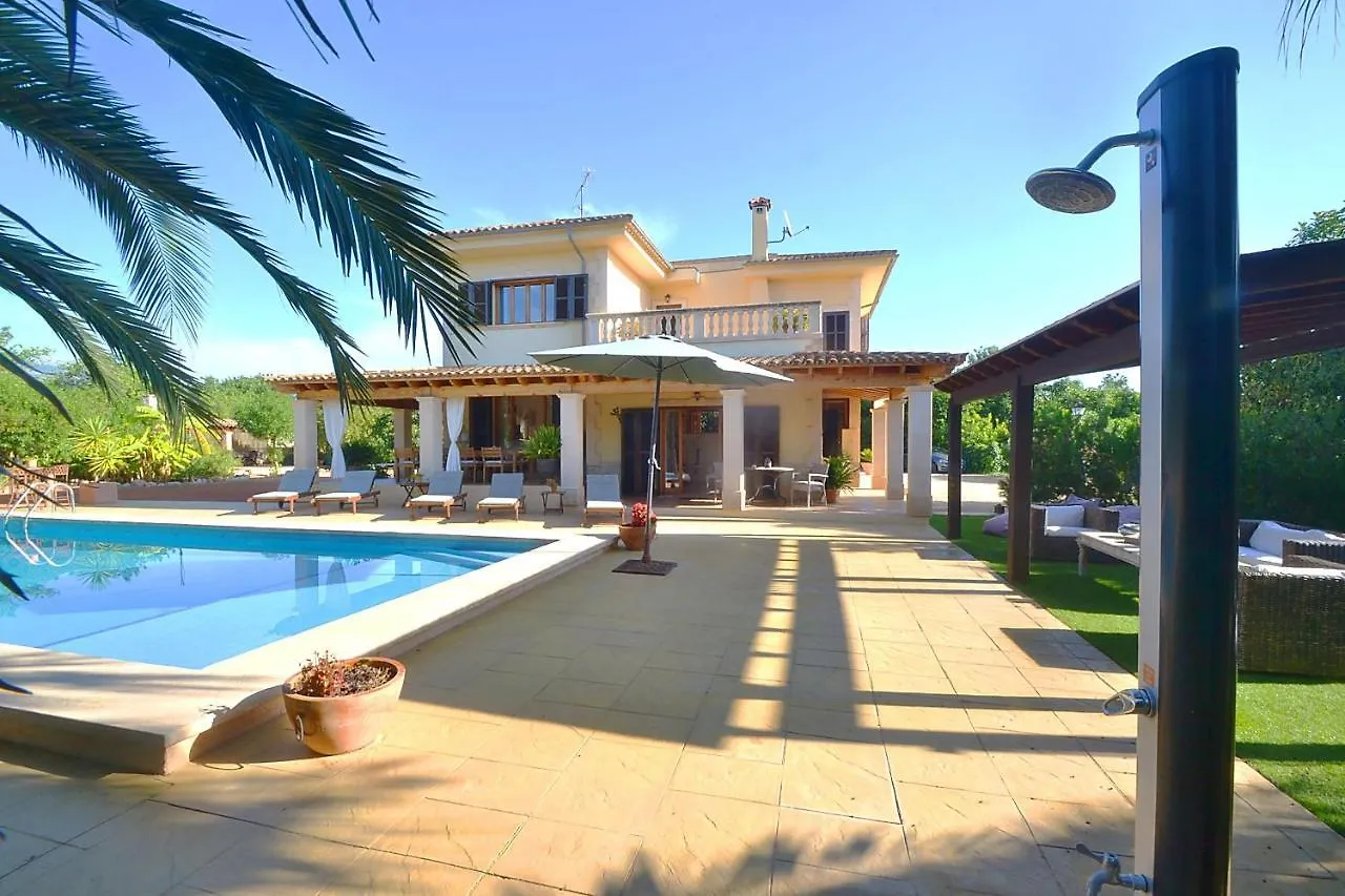 Holiday home Caricuao House Villa Palmanyola Spain
