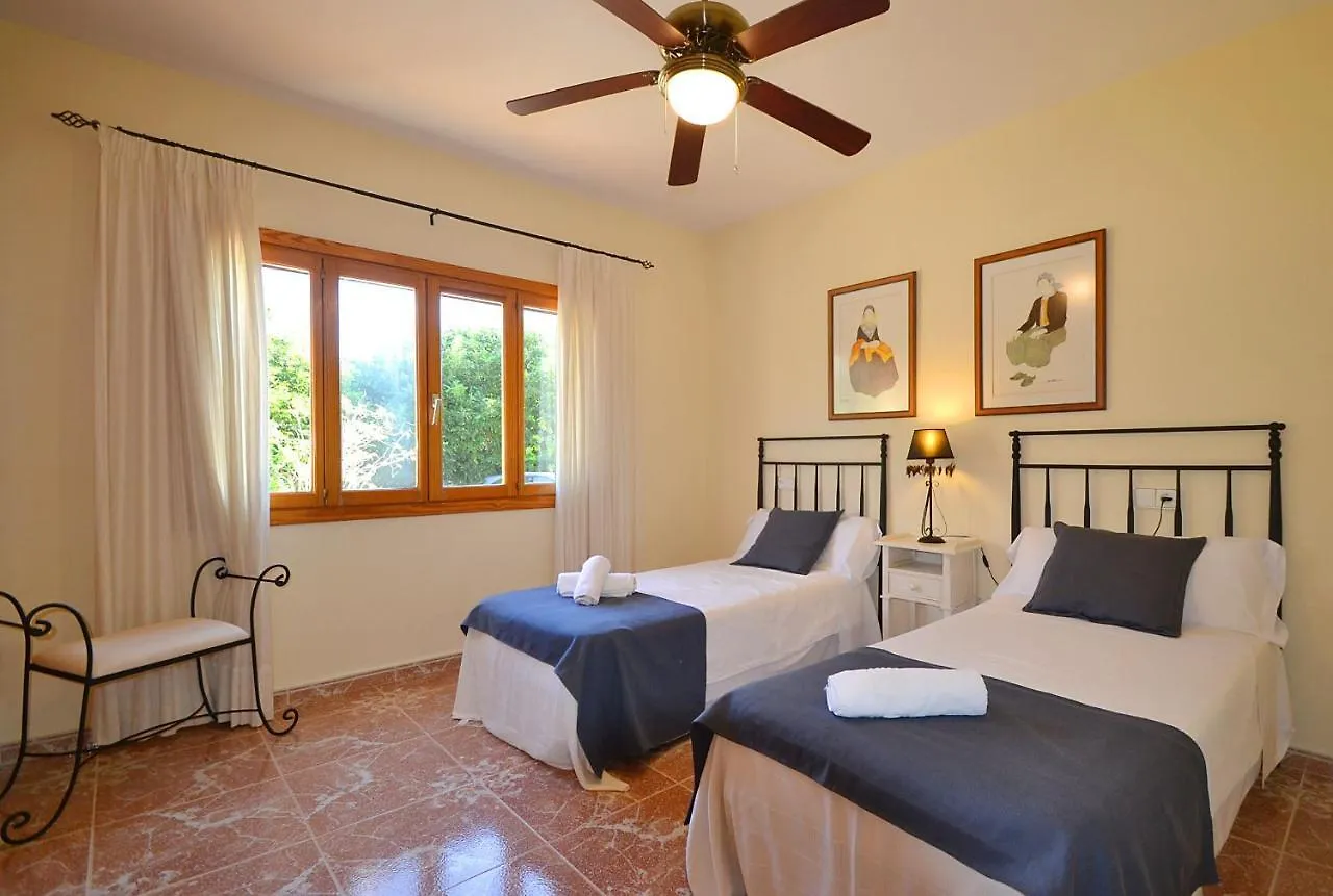 Caricuao House Villa Palmanyola Spain